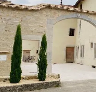 La Maison 3* Courtenay (Isere)